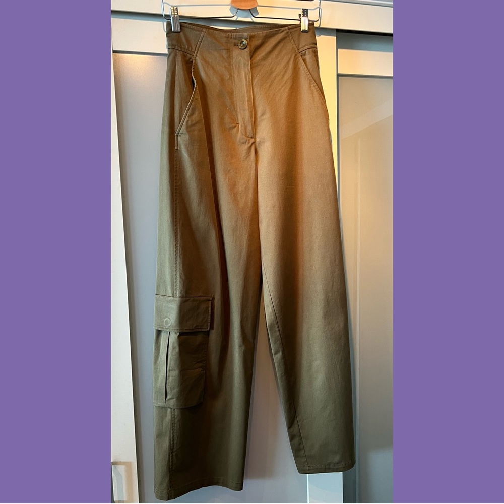 NWOT - COS Cargo pants